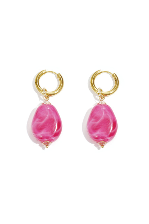 Earrings with asymmetrical bead