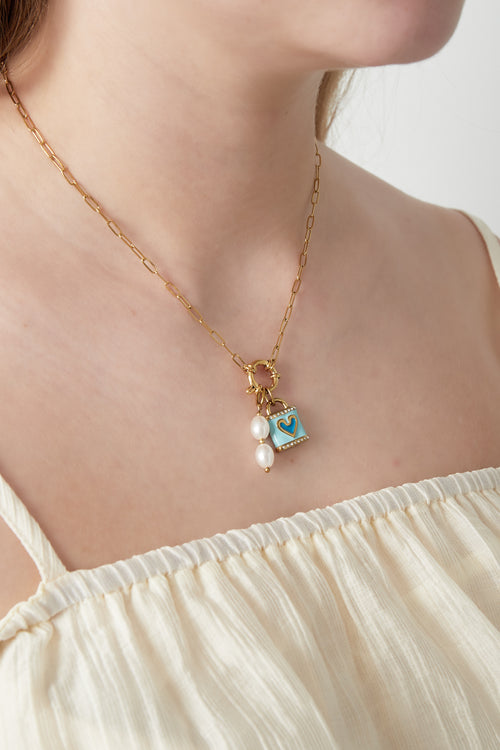Blue heart DIY necklace